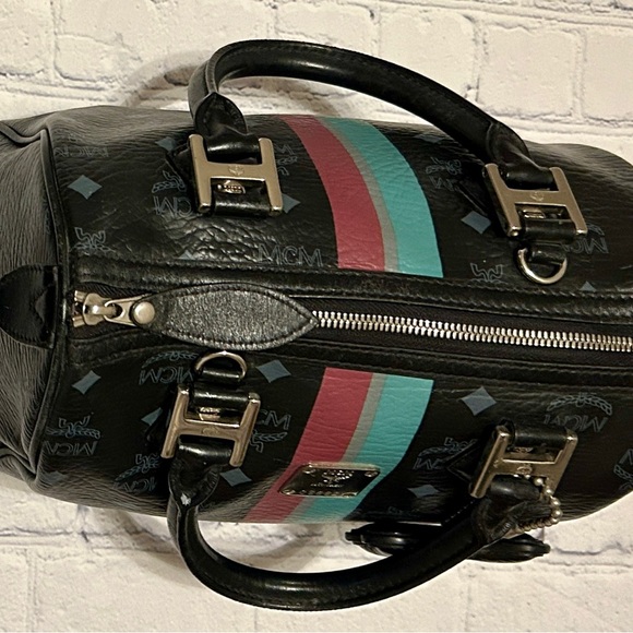 MCM Black Boston Dog Bone Bag - EUC - Picture 2 of 16